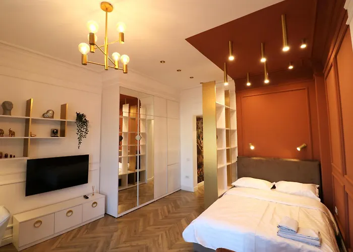 Deluxe Premium Studio Old Town - Free Minibar